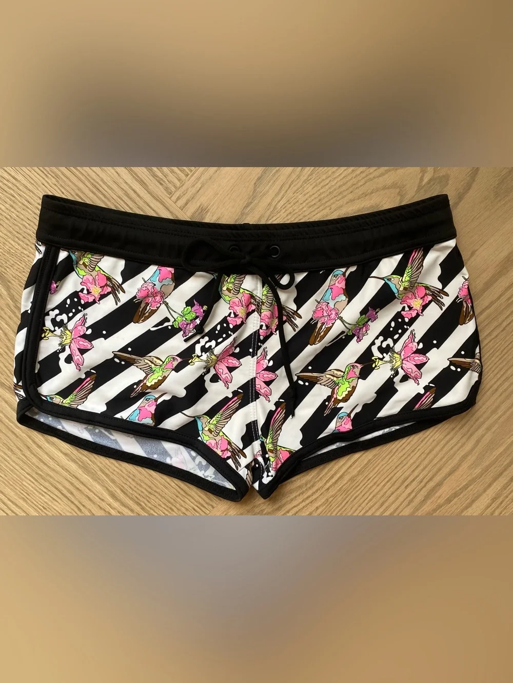 Black Hummingbird Print Men’s Swim Bike Shorts